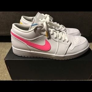 jordan 1 low sticker